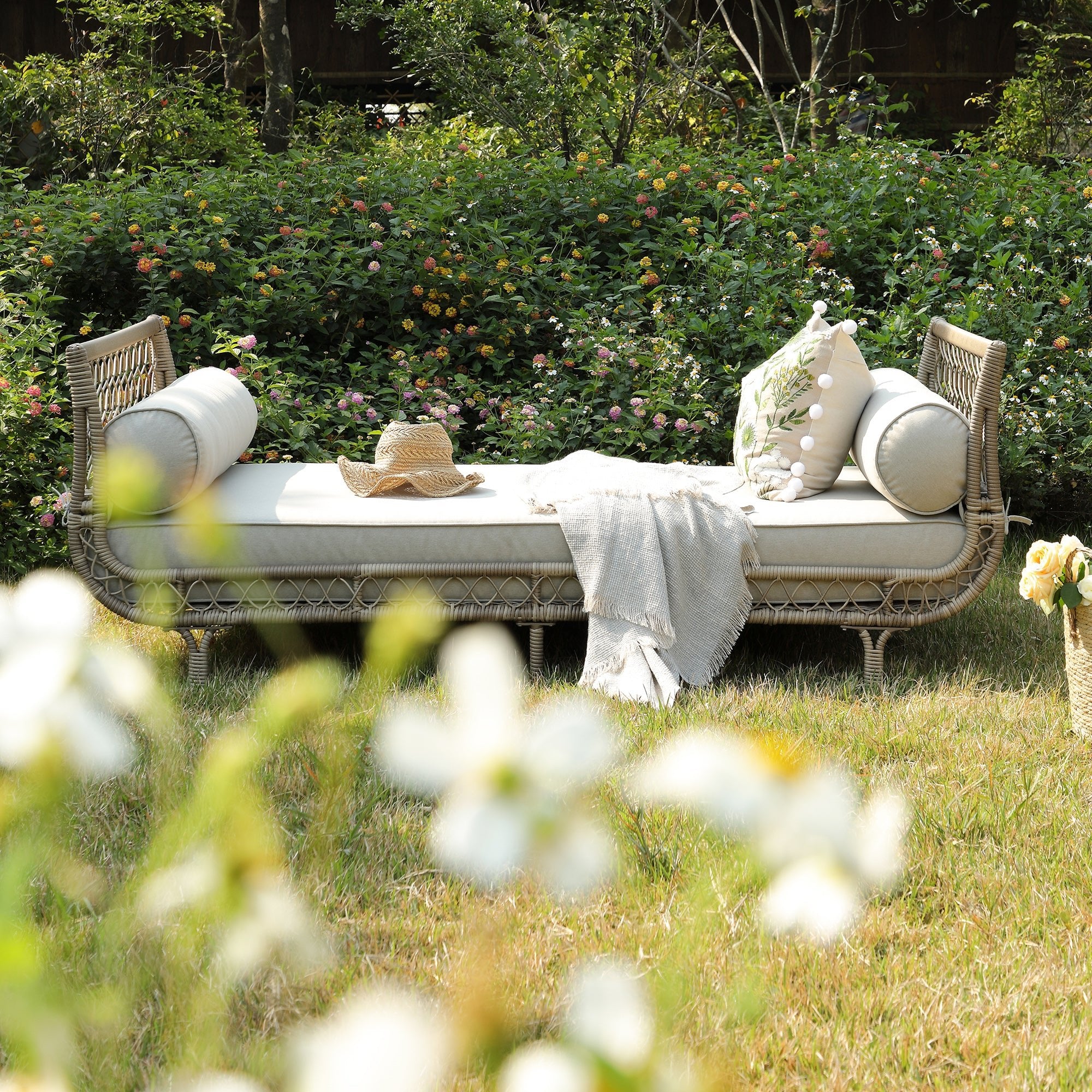 Willowbrook Lattice Weave Rattan Daybed, Natural - Image 3