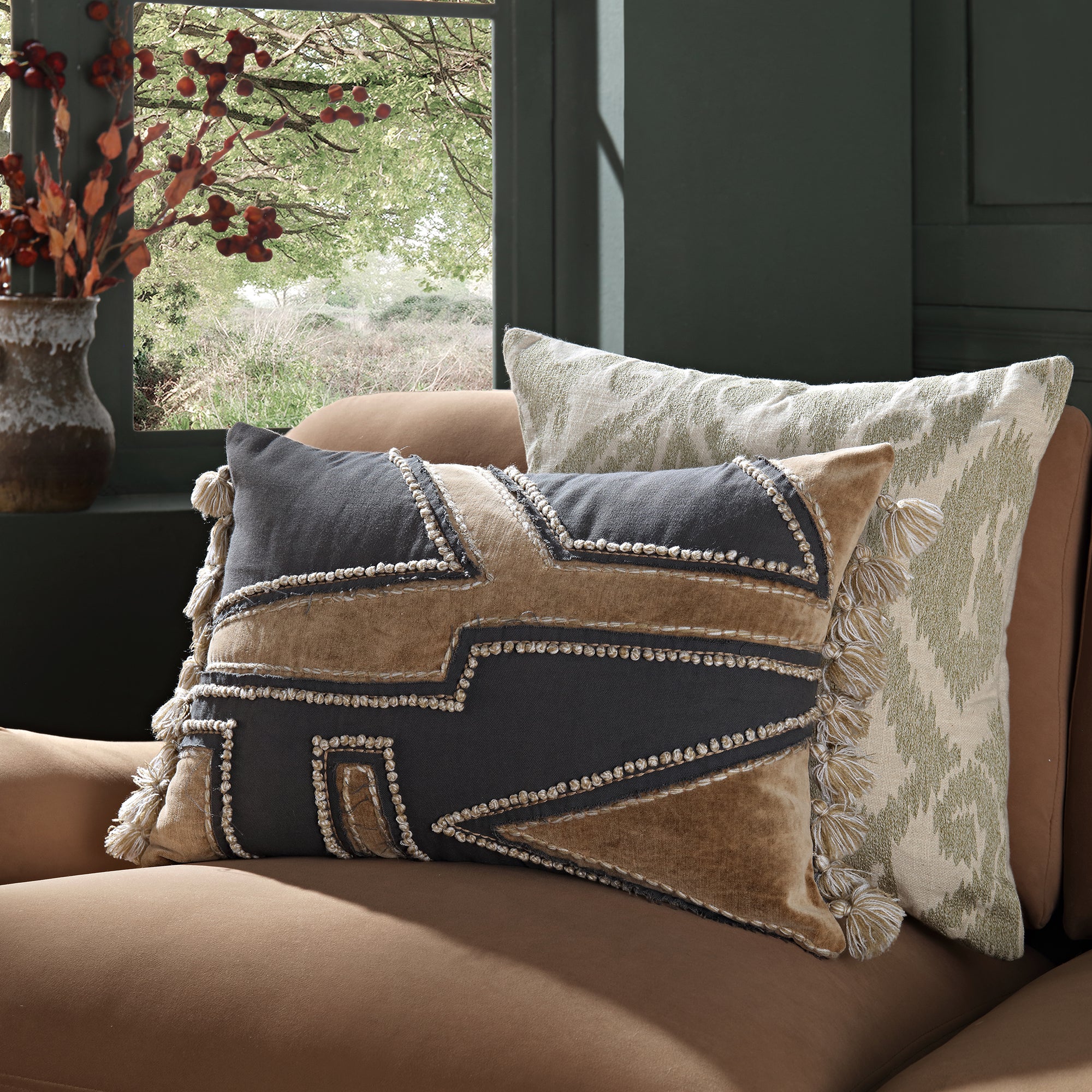 Wylder Collection Enzyme Washed Wool Tassel Cushion - Image 2