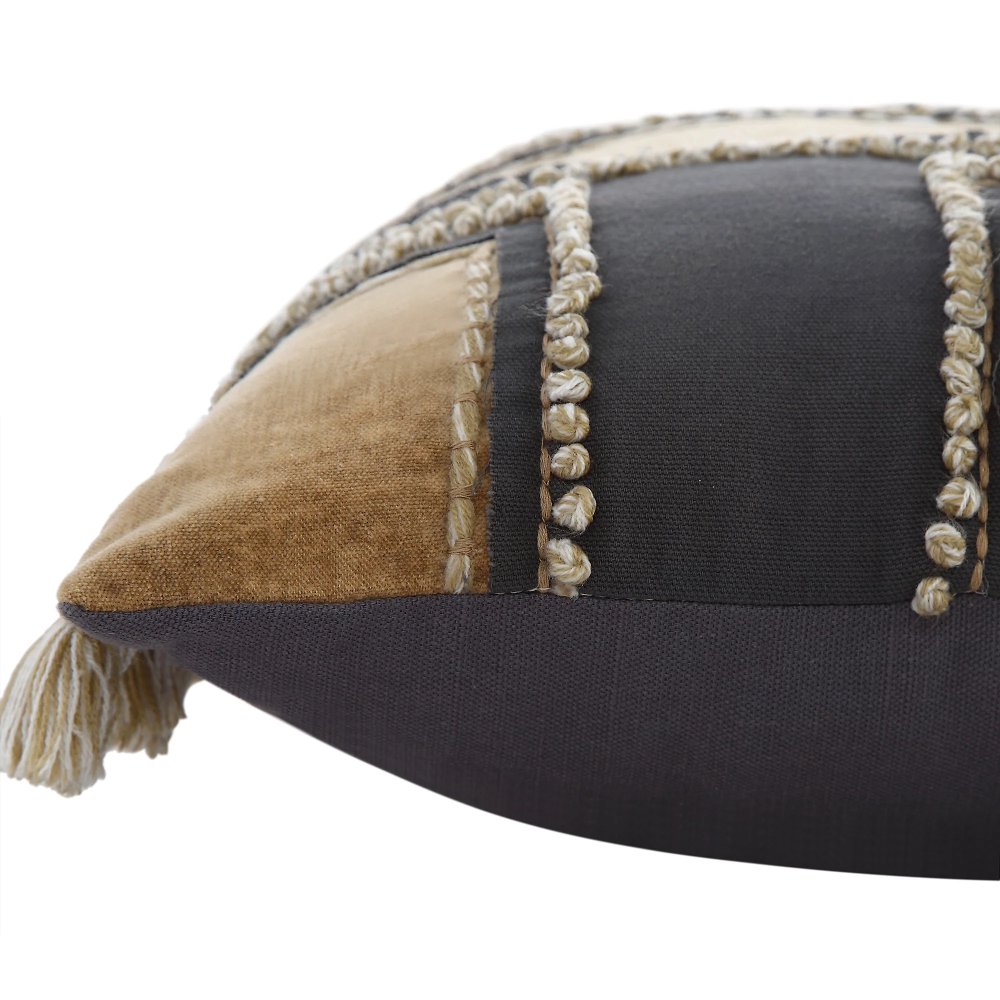 Wylder Collection Enzyme Washed Wool Tassel Cushion - Image 5